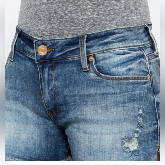 STS Blue Distressed Jean Shorts - Picture 2 of 5